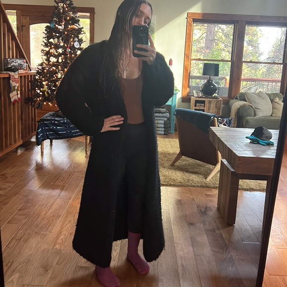 Sien & Co 100% Peruvian Wool Maxi Sweater - Picture 6 of 6